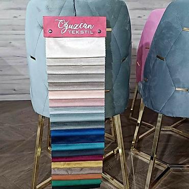 Stolice: Barske/dining stolice sa zlatnim metalnim nogama i mekanim — 5