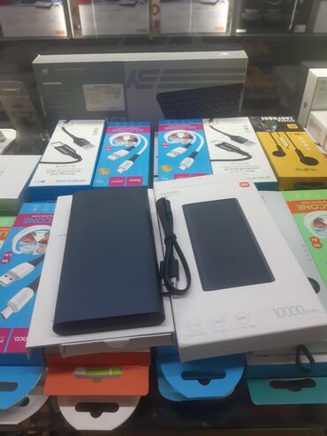 турбо кнопка мегаком 4 гб 15 сом: Повербанк сатылат. Xiaomi 22.5 W mAh: 10.000 Бишкек, Аламидин базары