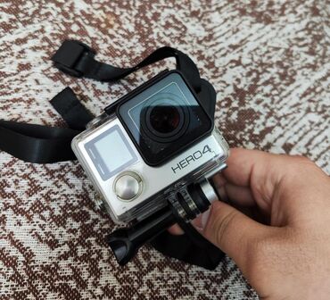 Videokameralar: GoPro Hero 4+ silver. Normal veziyyetde.Cekiliw super.128 gb kart