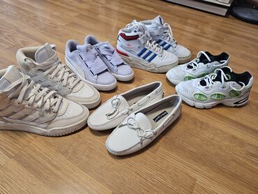 Кроссовки и спортивная обувь: Продаю много обуви отличного качества, многое покупали в Дубаи, ботасы