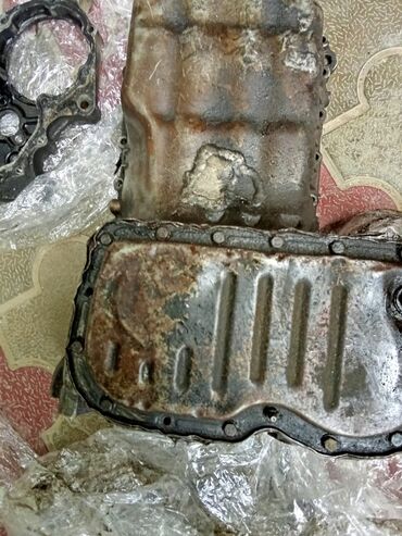 Sbor motorlar və silindr başlıqları: ISUZU dizel mühərriki üçün komple silindr başlığı və əlavə hissələr - — 15