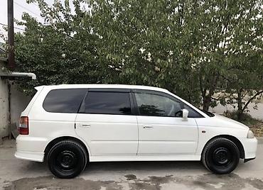 step wgn: Honda : 2001 г., 2.3 л, Автомат, Бензин, Седан — 4