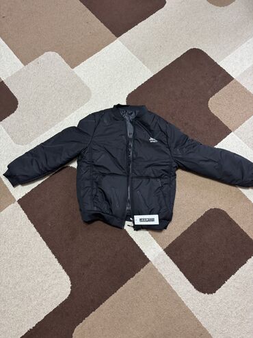 %D0%B2%D0%B8%D0%BD%D1%82%D0%B0%D0%B6%D0%BD%D1%8B%D0%B5 %D0%BE%D0%B4%D0%B5%D0%B6%D0%B4%D1%8B: Осенняя куртка Jeep, все бирки на месте
Размер M