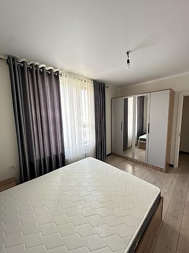 квор: Сдается 3-комнатная квартира Районе Пишпек Месяц 70000 Депозит — 1
