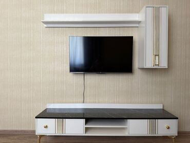 кухня мебель: Yeni, Düz TV altlığı, Polkalı