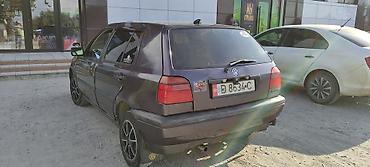 гольф 34: Volkswagen Golf: 1993 г., 1.6 л, Механика, Бензин, Хэтчбэк — 9