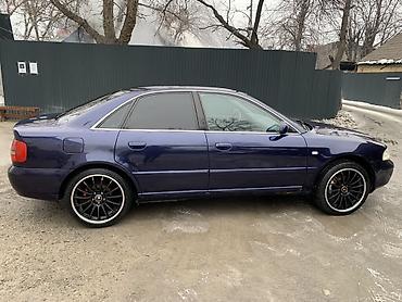 Audi: Audi A4: 1999 г., 2.4 л, Механика, Газ, Седан — 4