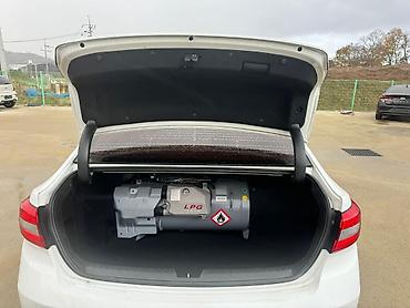 Hyundai: Hyundai Sonata: 2018 г., 2 л, Автомат, Газ, Седан — 8