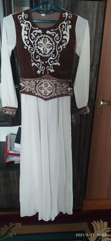 кыргыз платья: Күнүмдүк көйнөк
