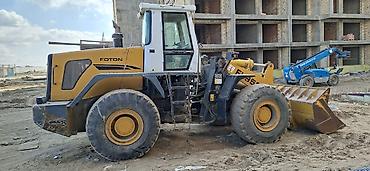 yükləyici traktor: Satilir.hec bir problemi yoxdur.qizdirmir yag azaltmagi yoxdu.ciddi — 1