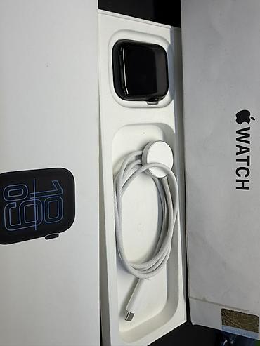 Apple Watch: Apple Watch SE (3-го поколения), 44 мм, GPS. Цвет корпуса — 3