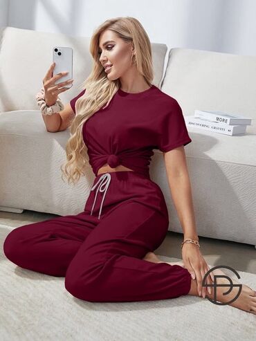 svecani kombinezoni za punije dame: One size, Single-colored