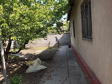 Дома: Продаю дом, район Кудайбергена,кирпич, площадь дома 67кв.м. 4-комн — 3