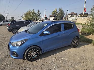 фолксваген лт 35: Chevrolet Spark: 2017 г., 1 л, Автомат, Бензин, Хэтчбэк — 4