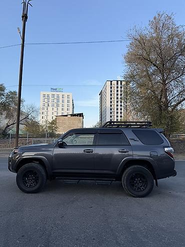 corolla runx: Toyota 4Runner: 2020 г., 4 л, Автомат, Бензин, Внедорожник — 7