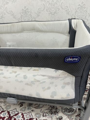 мебель колдонулган: Продаю кроватку от chicco Очень удобная и легкая Но ножках есть