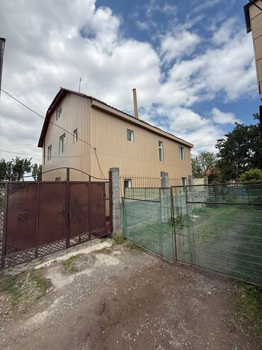 дачы: Дача, 220 м², 6 комнат, Агентство недвижимости