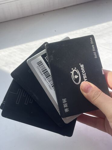 Жесткие диски, переносные винчестеры: Накопитель, Б/у at lalafo.kg — 3 Жесткие диски, переносные винчестеры: Накопитель, Б/у — 3