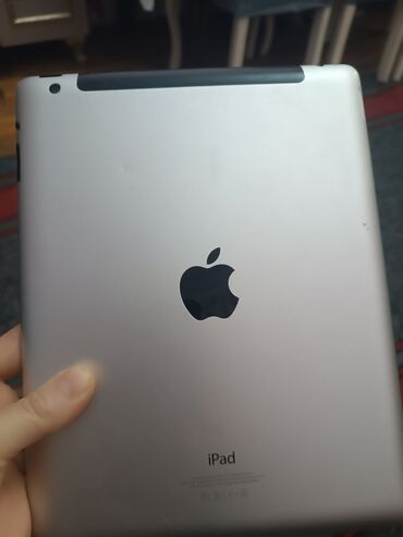 ipad 11 pro: Ayfon islənmis şüşəsi cartdax .cat oldugna gorə sensirdə donma var