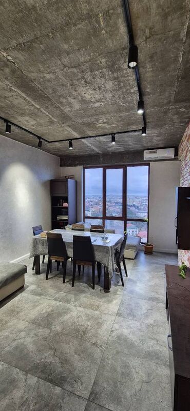 xacmazda tecili satilan evler: Bakıxanov qəs., 2 otaqlı, Yeni tikili, 52 kv. m