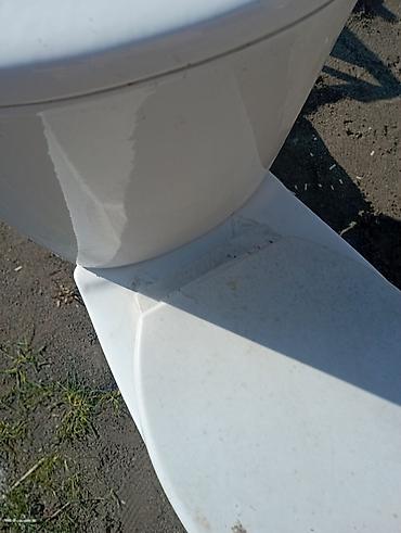 Унитазы: Продаю б/у унитазы at lalafo.kg — 12 Унитазы: Продаю б/у унитазы — 12