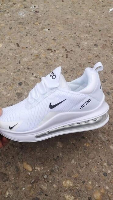 Women's Sneakers and athletic shoes: 44 — 4