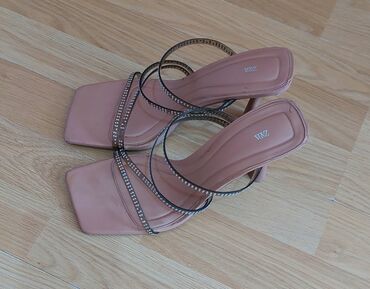 zara gležnjače: Fashion slippers, Zara, 38