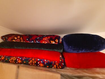 вата для одеяло: Тошок Новый, Жууркан төшөк, цвет - Красный, Самовывоз