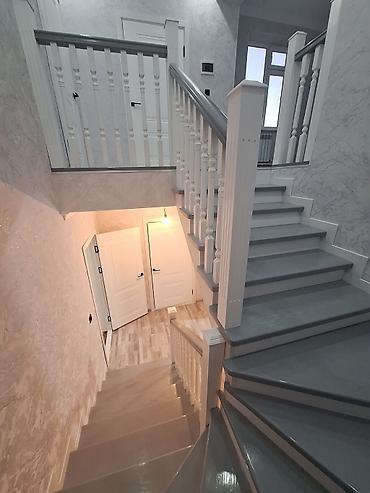 Продажа коттеджей и домов: ОРИЕНТИР Жапалак ОШ НООКАТ жолу Ак буура 1ден эки этаж времянкасы — 5