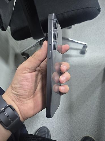 galaxy note pro: Samsung Galaxy S24 FE, 256 GB, rəng - Boz, İki sim kartlı — 2