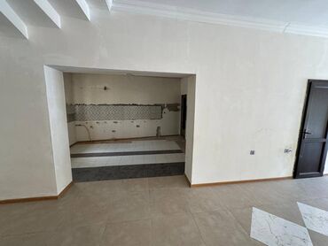 Həyət evləri və villaların satışı: 5 otaqlı, 300 kv. m, Kredit yoxdur, Təmirsiz — 10