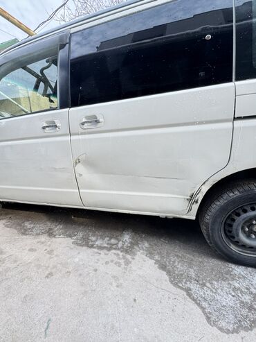 Honda: Honda Stepwgn: 2001 г., Газ, Минивэн — 6