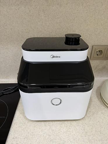 coffee maker: Аэрогриль Midea MAF-1075W - Объем чаши: 7 л — удобно для — 3