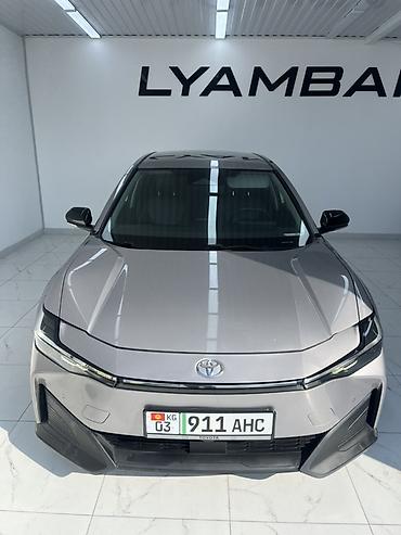 Toyota: Toyota bZ3: 2023 г., Электромобиль, Седан — 5