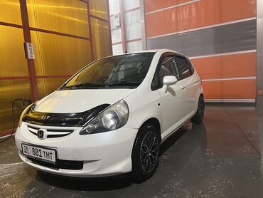 Honda: Honda Fit: 2003 г., 1.3 л, Вариатор, Бензин