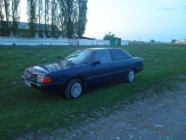 Транспорт: Audi 100: 1.8 л | 1987 г. | Седан
