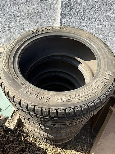 Шины и диски: Срочно ‼️ Комплект зимних шин Yokohama Geolandar I/T-S (шипуемые) — 3