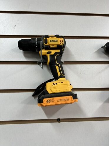 Лобзики: Аккумуляторная дрель-шуруповерт DeWalt. Компактный и удобный