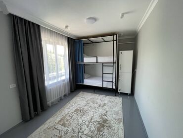 сдаю в аренду место: 200 м²