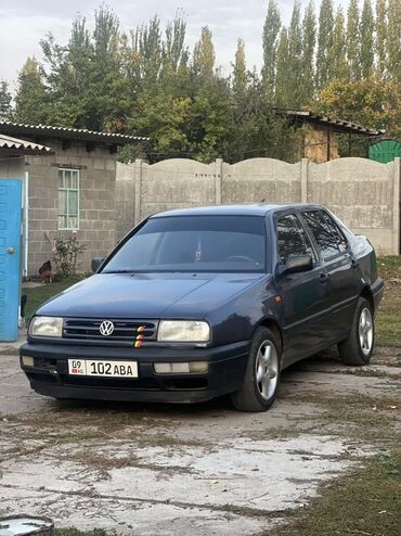 скутеры новые купить: Volkswagen Vento: 1992 г., 1.8 л, Механика, Бензин, Седан