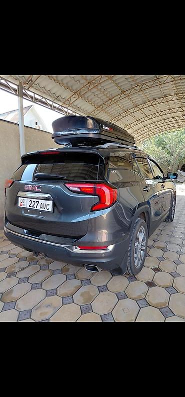 m 57: GMC : 2018 г., Кроссовер — 5