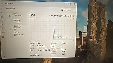 hp core i5: Ноутбук HP 15 (серебристый) Характеристики по фото: - Процессор — 3