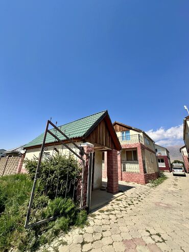 Продажа домов: Коттедж, 100 м², 3 комнаты, Риэлтор, Косметический ремонт at lalafo.kg — 8 Продажа домов: Коттедж, 100 м², 3 комнаты, Риэлтор, Косметический ремонт — 8