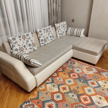 acilib baglanan: Künc divan, Yeni, Açılan, Bazalı, Çatdırılma yoxdur