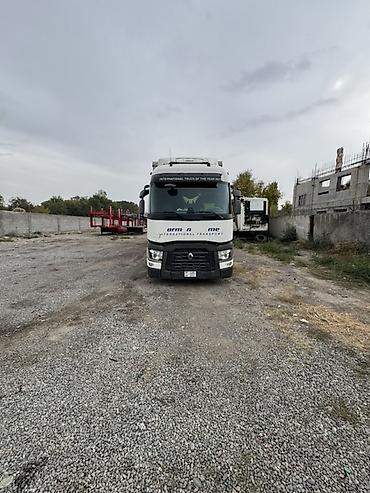 Тягач, Renault, 2018 г., Шторный