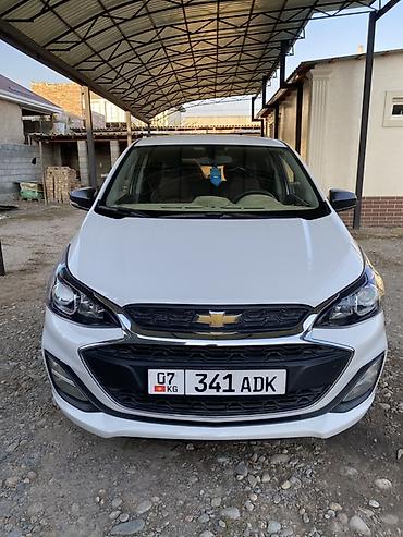 Chevrolet Spark: 2019 г., 1 л, Вариатор, Бензин, Хэтчбэк