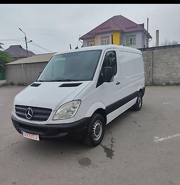 спринтер бус грузовой: Mercedes-Benz Sprinter грузовой фургон (короткая база — 2