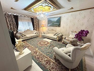 Продается особняк в районе рынка «Баят». Параметры: - Площадь дома
