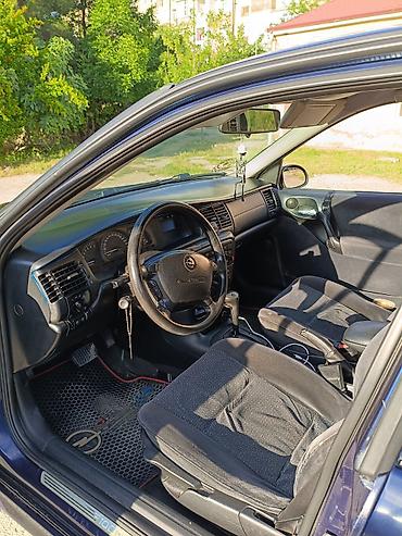 Opel: Opel Vectra: 2 l | Sedan — 2