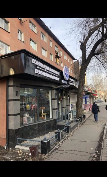 Магазины: Продаю Магазин 108 м², Свежий ремонт, Отдельный вход, 1 этаж